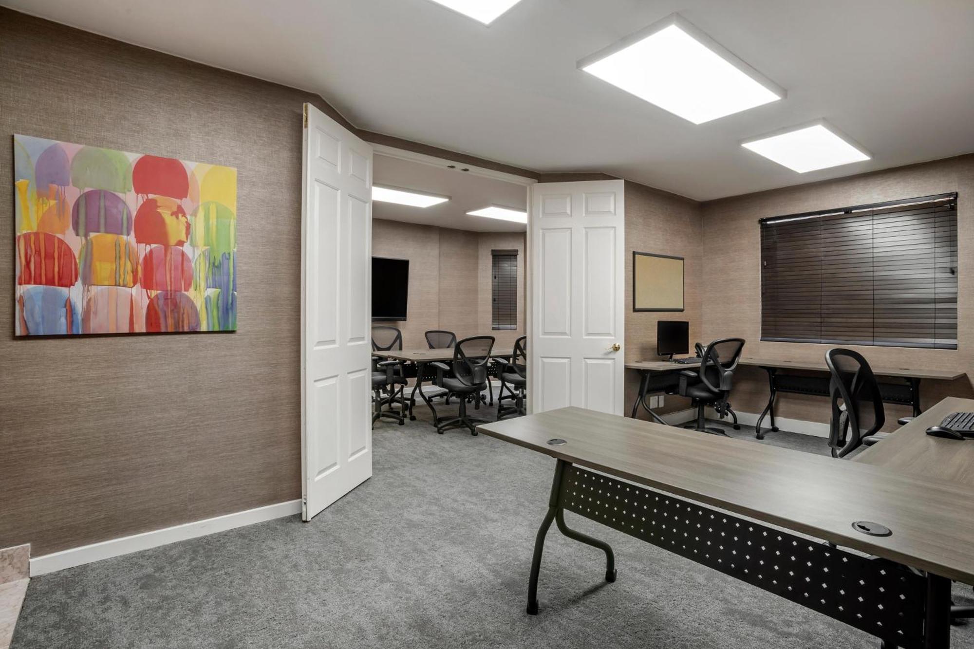 Sheraton Suites Wilmington Downtown Bagian luar foto