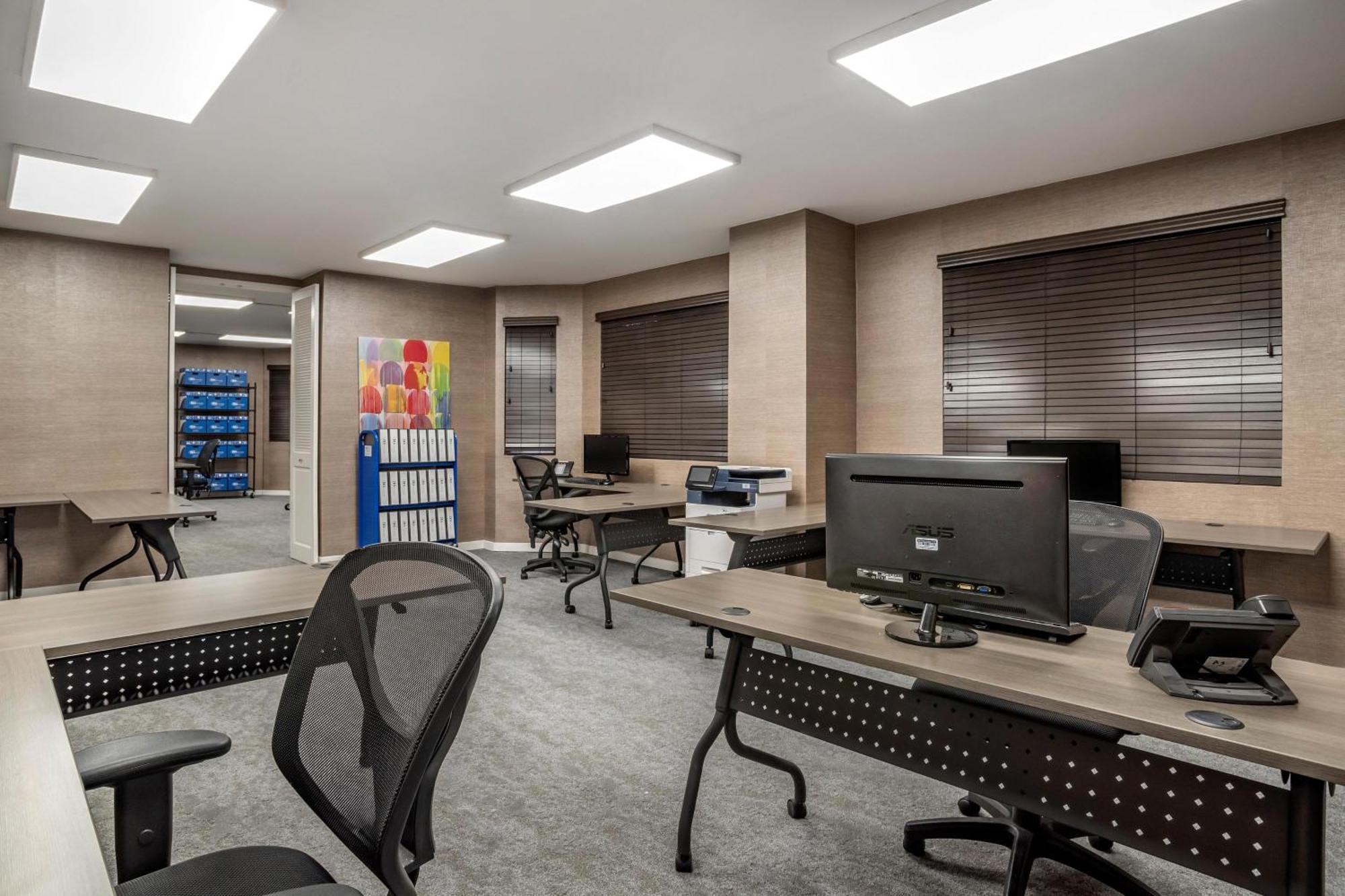 Sheraton Suites Wilmington Downtown Bagian luar foto